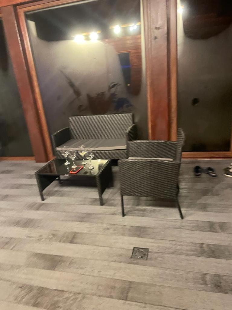 Pensiunea Trei Lalele Moisei Extérieur photo